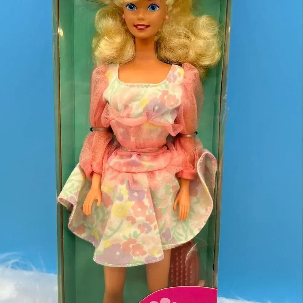 Spring Bouquet Barbie Doll 1992 Mattel Special Edition #3477
